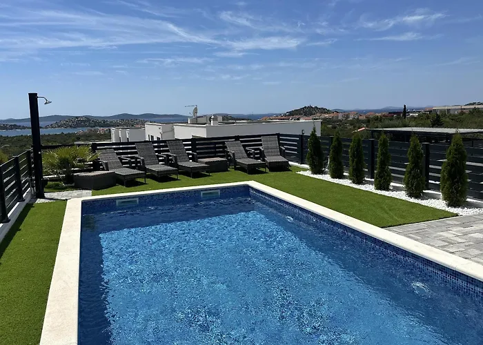 Ocean View2,vollausstattung,pool,meerblick,top-lage Kovacic